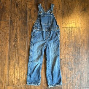 Kids Wrangler overalls denim jeans. Sz 5T (C)